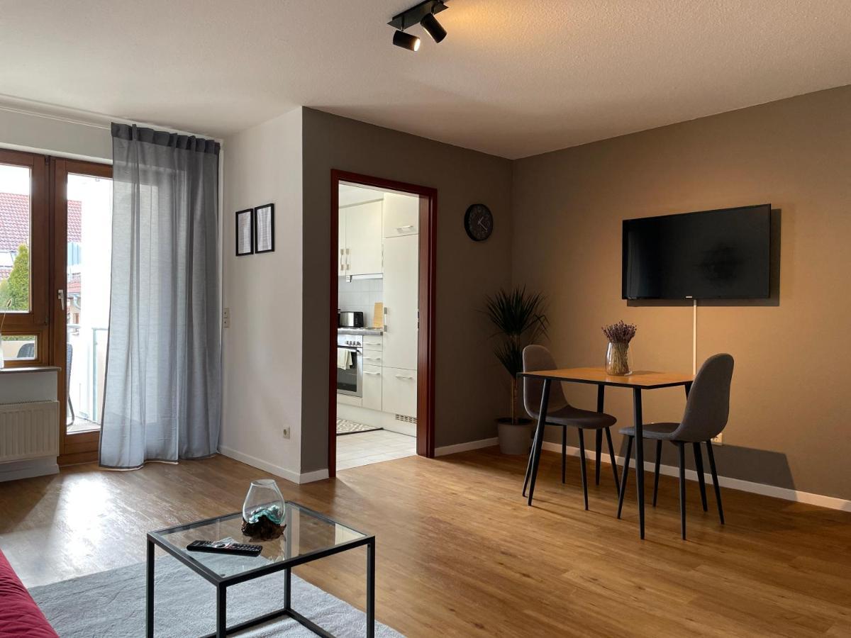 Modernes Apartment I Parkplatz I Netflix I Zentrum Renningen Exterior foto